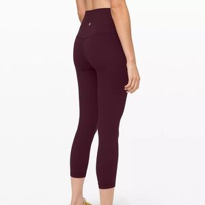 Lululemon Leggings Crop 23” - size 6